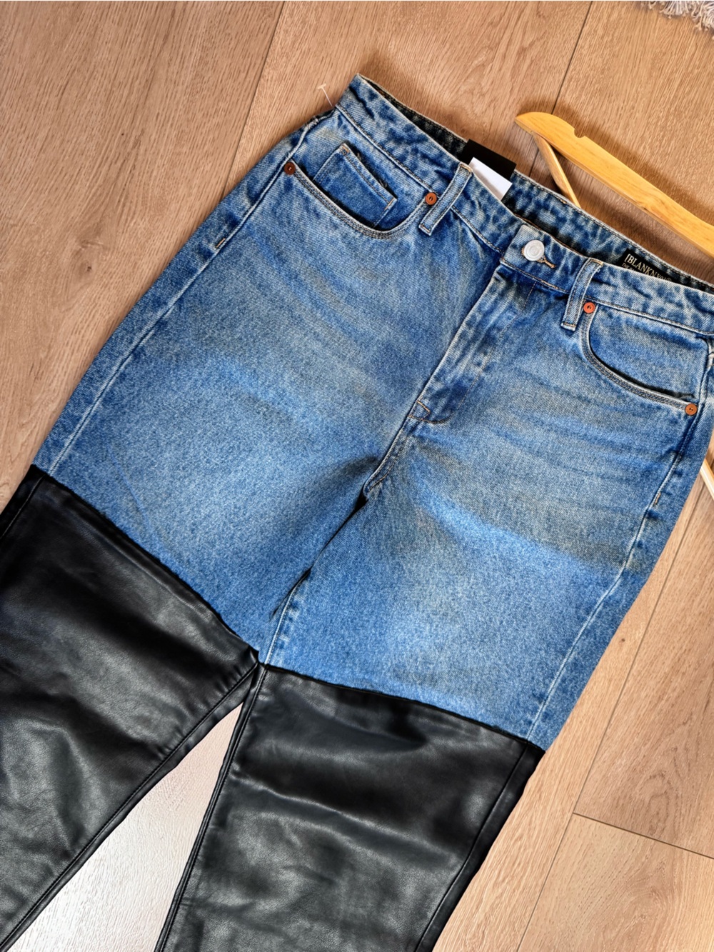 Blank NYC Two-Tone Blue Denim and Faux Leather Wide Leg Jeans | Size 27 - Picture 5 of 15